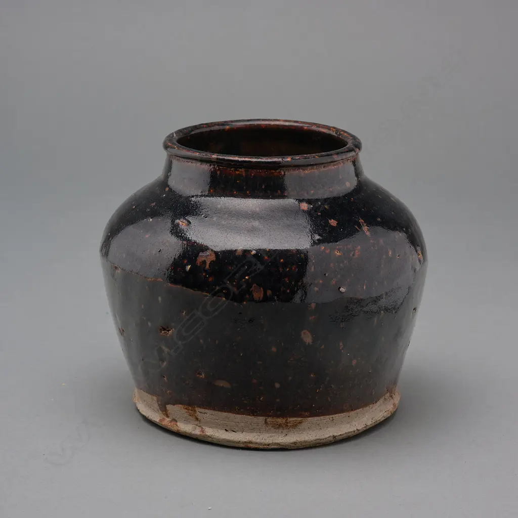 Stoneware jar – China - early 19thC, Image 1++